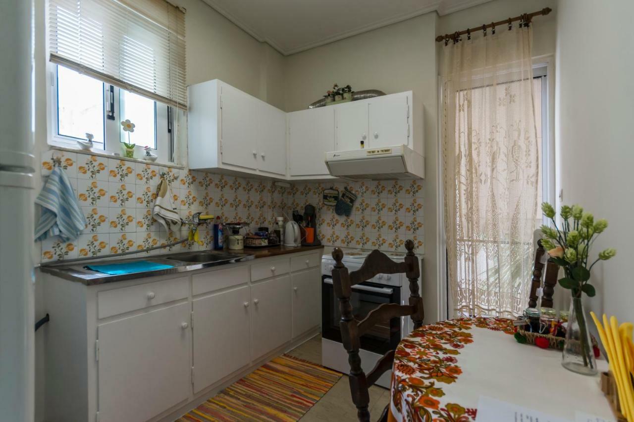 Cozy & Quiet Central Apartment Kalamata Luaran gambar